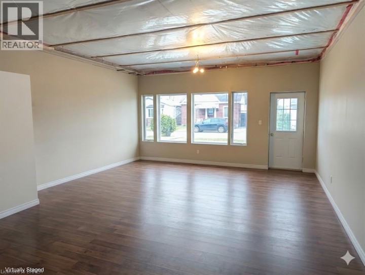 Photo 3 at 264 Murray Street, East Ward, Brantford