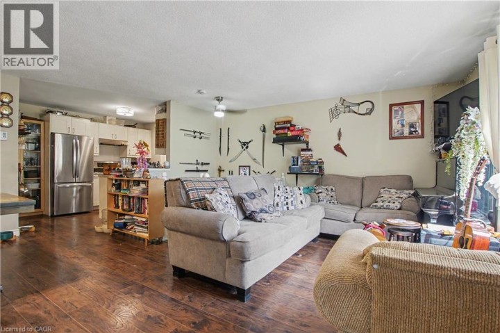 Photo 27 at 241 Guelph Avenue, Blackbridge / Fisher Mills / Glenchristie / Hagey / Silver Heights, Cambridge