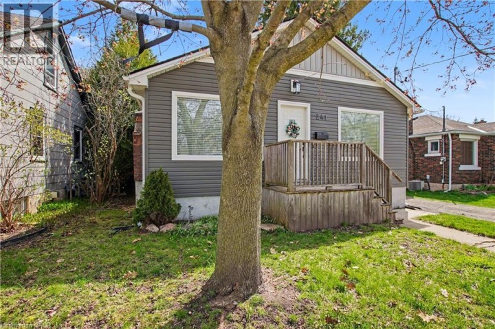 Photo 3 at 241 Guelph Avenue, Blackbridge / Fisher Mills / Glenchristie / Hagey / Silver Heights, Cambridge