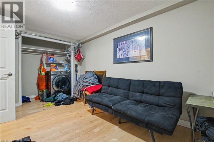 Photo 33 at 241 Guelph Avenue, Blackbridge / Fisher Mills / Glenchristie / Hagey / Silver Heights, Cambridge