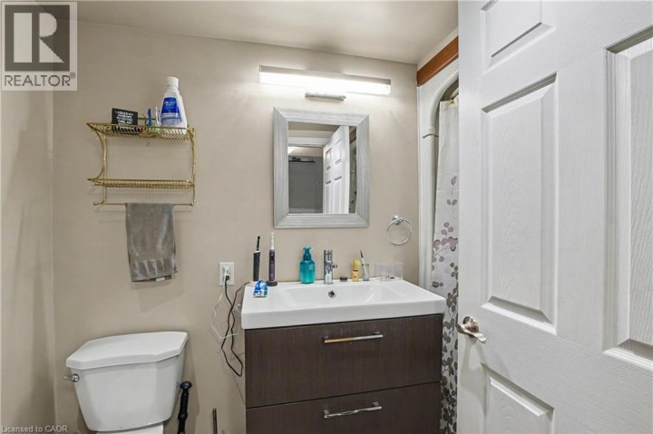 Photo 37 at 241 Guelph Avenue, Blackbridge / Fisher Mills / Glenchristie / Hagey / Silver Heights, Cambridge