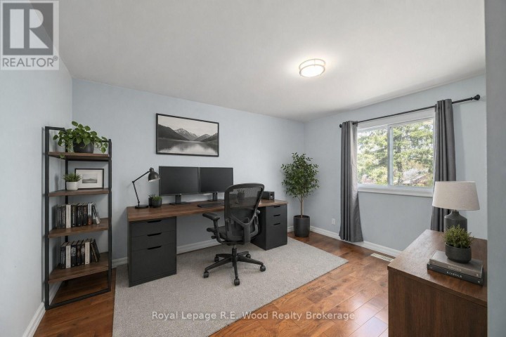 Photo 24 at 5 Kamps Crescent, Tillsonburg