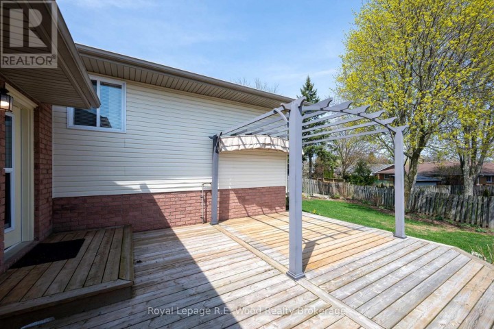 Photo 40 at 5 Kamps Crescent, Tillsonburg