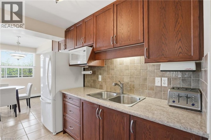 Photo 9 at 512 - 793 E Colborne Street, Echo Place, Brantford