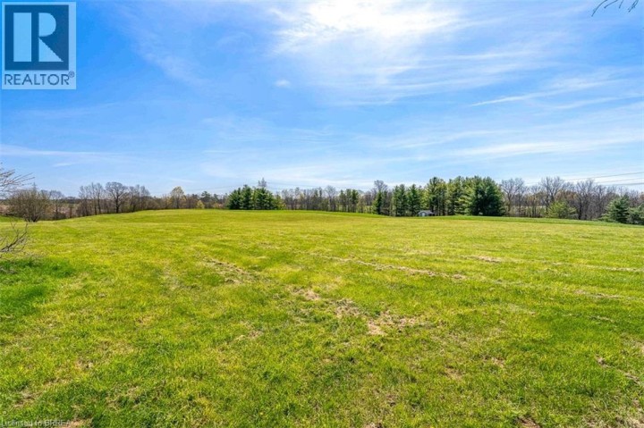 Photo 16 at 47 River Road, Sw Rural, Brantford