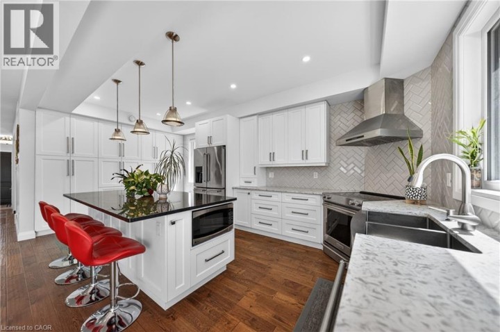 Photo 8 at 25 MacVille Avenue, Bridgeport, Kitchener