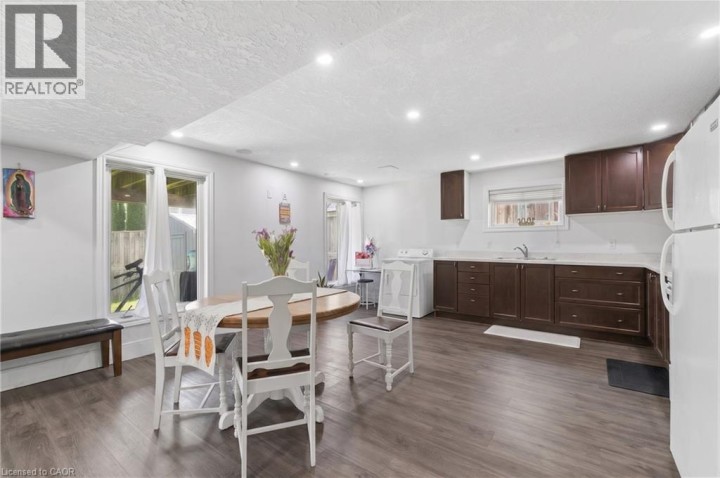 Photo 33 at 956 Banffshire Court, Huron Park, Kitchener