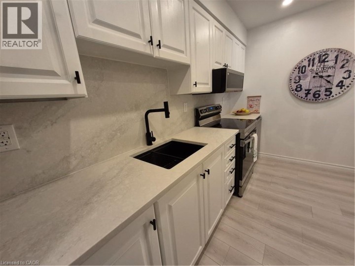 Photo 14 at 334 - 36 Hayhurst Road, Fairview / Greenbrier, Brantford