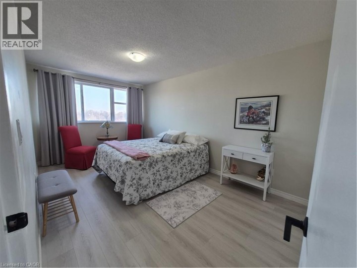 Photo 28 at 334 - 36 Hayhurst Road, Fairview / Greenbrier, Brantford