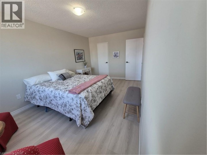 Photo 32 at 334 - 36 Hayhurst Road, Fairview / Greenbrier, Brantford