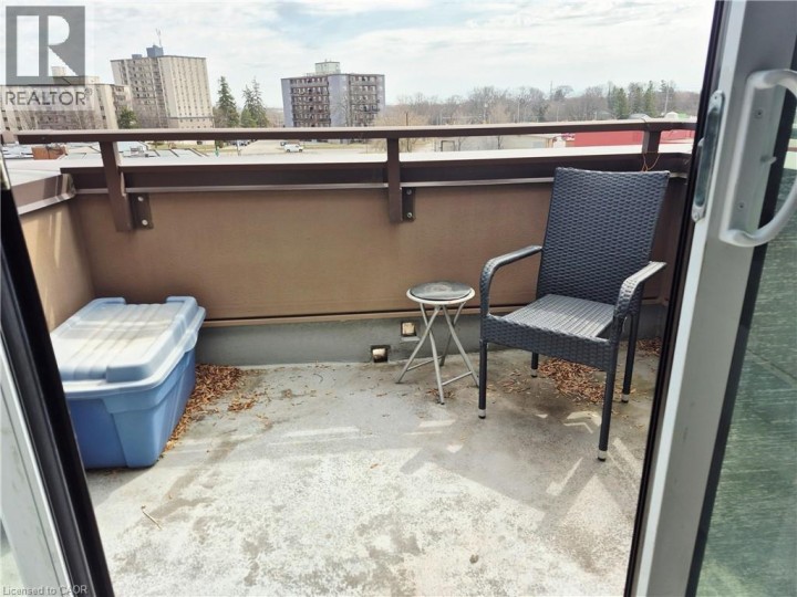 Photo 39 at 334 - 36 Hayhurst Road, Fairview / Greenbrier, Brantford