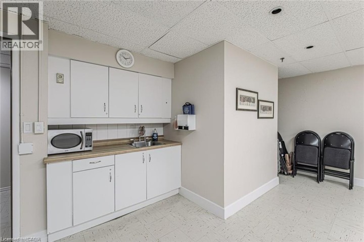 Photo 46 at 334 - 36 Hayhurst Road, Fairview / Greenbrier, Brantford