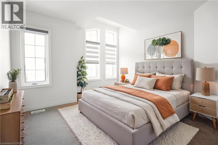 Photo 25 at 10 Georgina Street, Huron Park, Kitchener