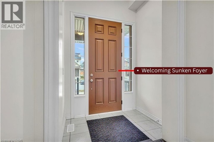 Photo 4 at 10 Georgina Street, Huron Park, Kitchener