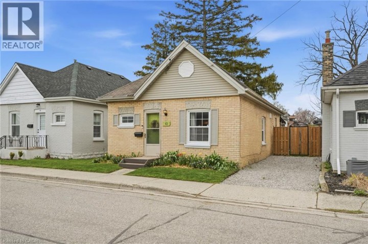 Photo 3 at 13 Gordon Street, Eagle Place East, Brantford