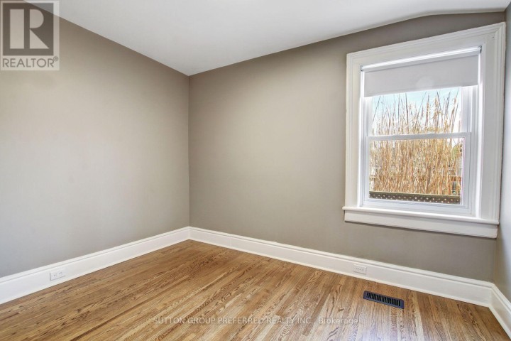 Photo 12 at 123 Erie Street, St. Thomas