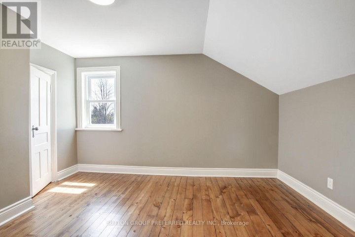 Photo 14 at 123 Erie Street, St. Thomas