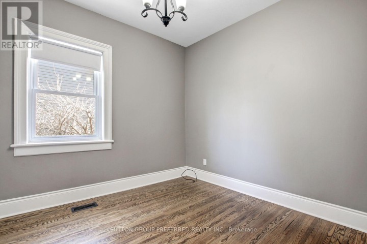 Photo 6 at 123 Erie Street, St. Thomas