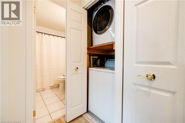 Photo 16 at 4 - 608 Grey Street, Echo Place, Brantford