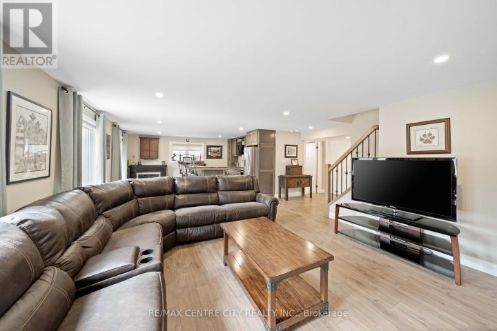 Photo 29 at 21 Belmont Avenue, Tillsonburg
