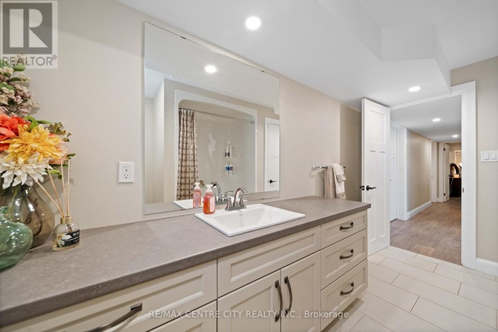 Photo 36 at 21 Belmont Avenue, Tillsonburg