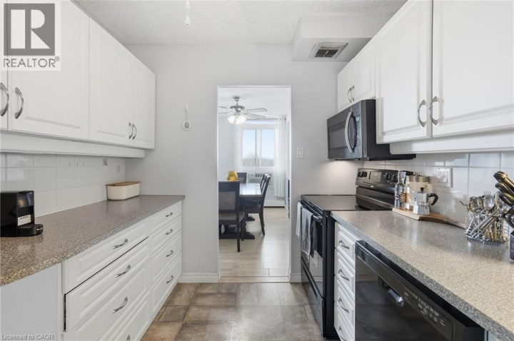 Photo 12 at 506 - 640 West Street, Fairview / Greenbrier, Brantford