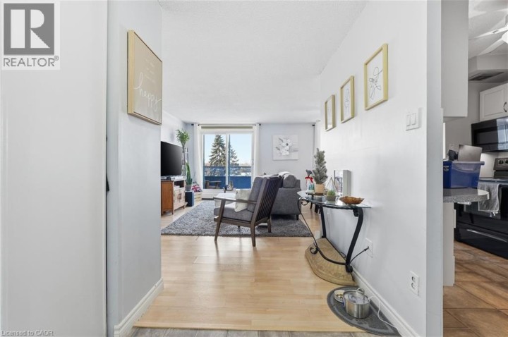 Photo 5 at 506 - 640 West Street, Fairview / Greenbrier, Brantford