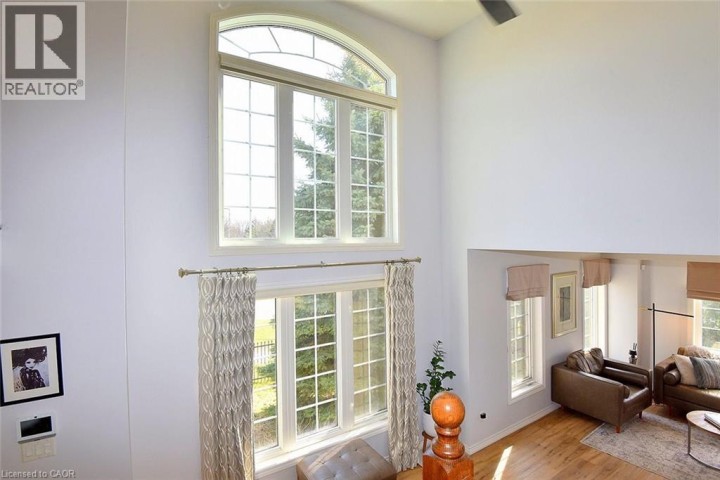 Photo 12 at 7 - 39 Panabaker Drive, Maple Lane Annex, Ancaster