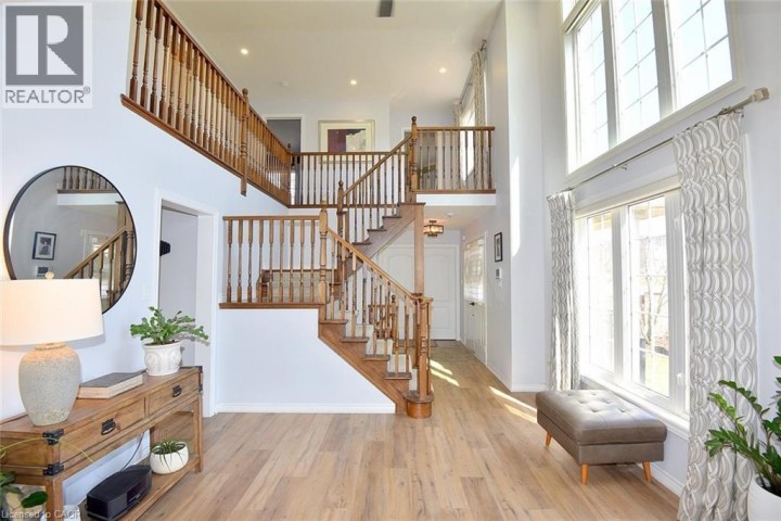 Photo 13 at 7 - 39 Panabaker Drive, Maple Lane Annex, Ancaster