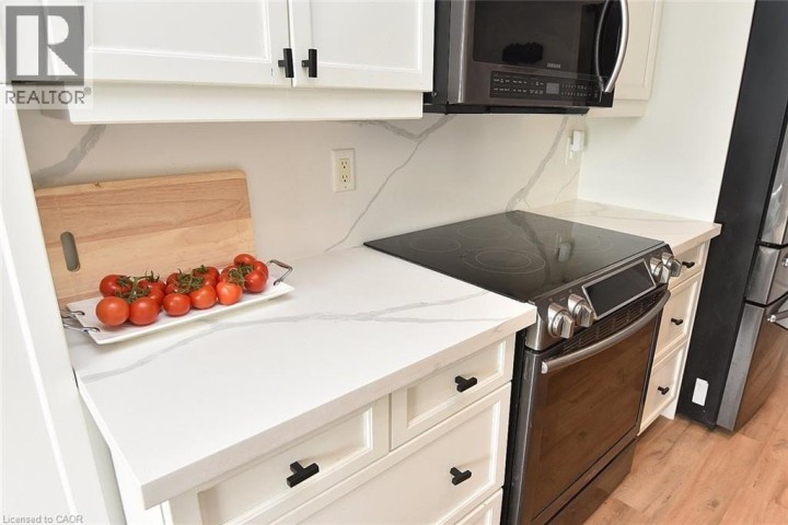 Photo 14 at 7 - 39 Panabaker Drive, Maple Lane Annex, Ancaster