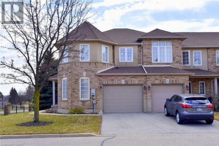 Photo 2 at 7 - 39 Panabaker Drive, Maple Lane Annex, Ancaster