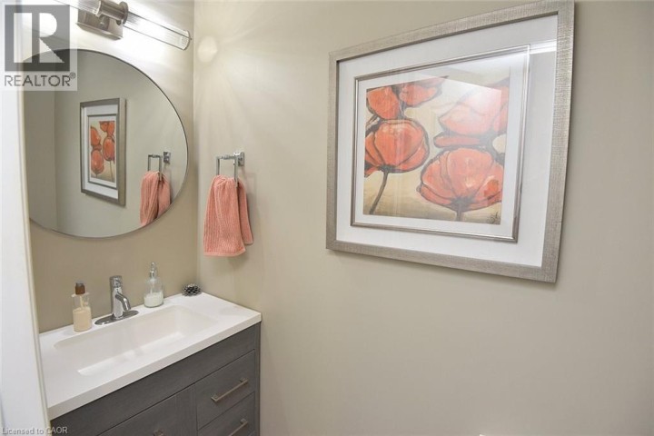 Photo 26 at 7 - 39 Panabaker Drive, Maple Lane Annex, Ancaster
