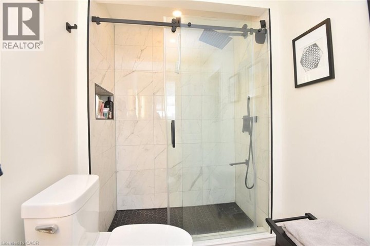 Photo 32 at 7 - 39 Panabaker Drive, Maple Lane Annex, Ancaster