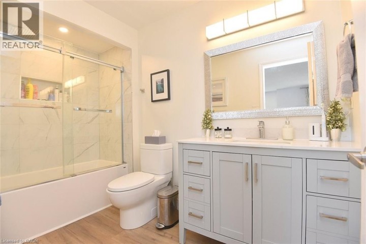 Photo 39 at 7 - 39 Panabaker Drive, Maple Lane Annex, Ancaster