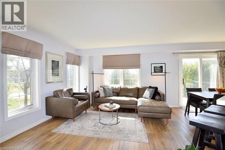 Photo 6 at 7 - 39 Panabaker Drive, Maple Lane Annex, Ancaster