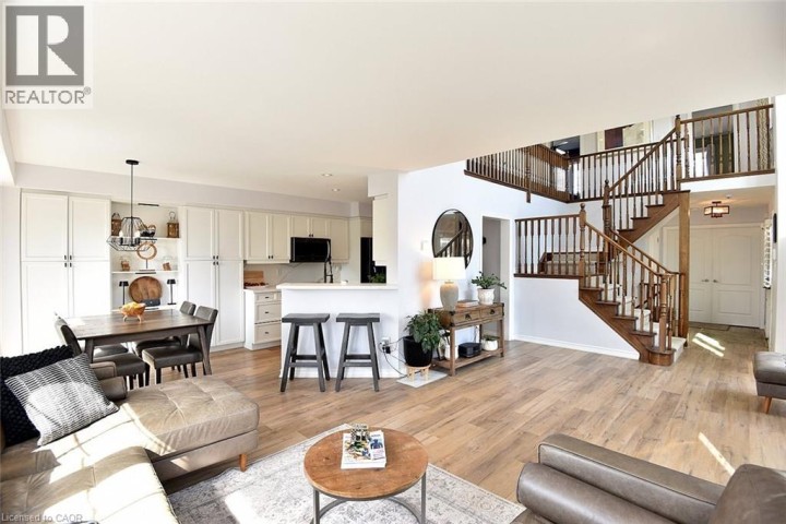Photo 7 at 7 - 39 Panabaker Drive, Maple Lane Annex, Ancaster