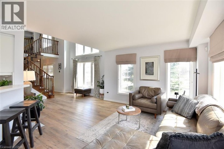 Photo 8 at 7 - 39 Panabaker Drive, Maple Lane Annex, Ancaster