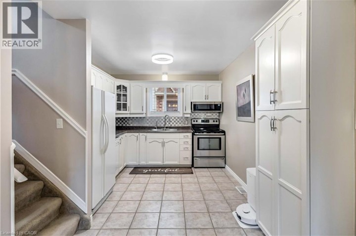Photo 11 at 57 Coxwell Crescent, Brantwood Park, Brantford