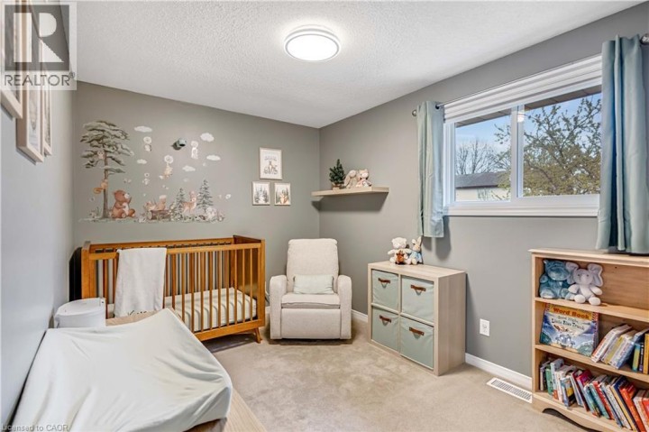 Photo 18 at 57 Coxwell Crescent, Brantwood Park, Brantford