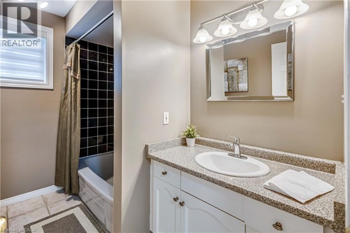 Photo 20 at 57 Coxwell Crescent, Brantwood Park, Brantford