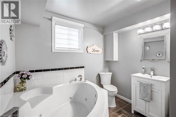 Photo 27 at 57 Coxwell Crescent, Brantwood Park, Brantford