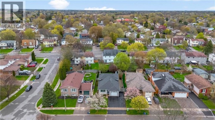 Photo 40 at 57 Coxwell Crescent, Brantwood Park, Brantford