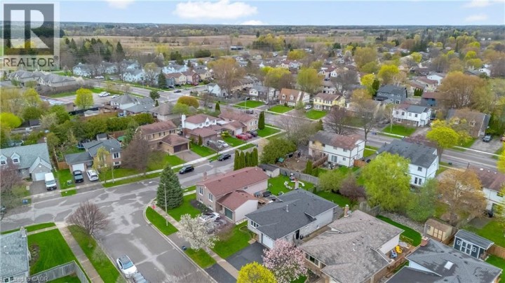 Photo 41 at 57 Coxwell Crescent, Brantwood Park, Brantford