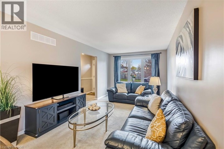 Photo 8 at 57 Coxwell Crescent, Brantwood Park, Brantford
