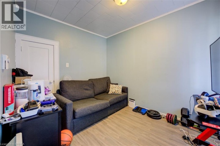 Photo 16 at 88 Walnut Street, Old West Brant, Brantford