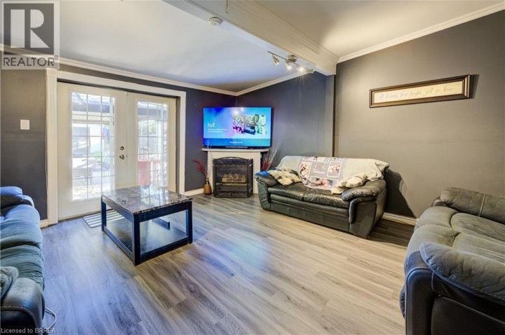 Photo 19 at 88 Walnut Street, Old West Brant, Brantford