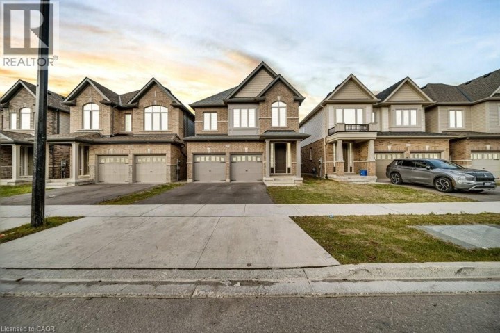 Photo 1 at 285 Broadacre Drive, Huron Park, Kitchener