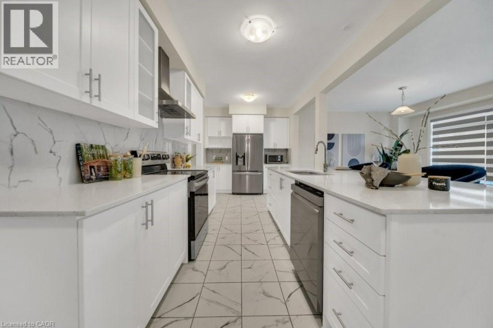 Photo 13 at 285 Broadacre Drive, Huron Park, Kitchener