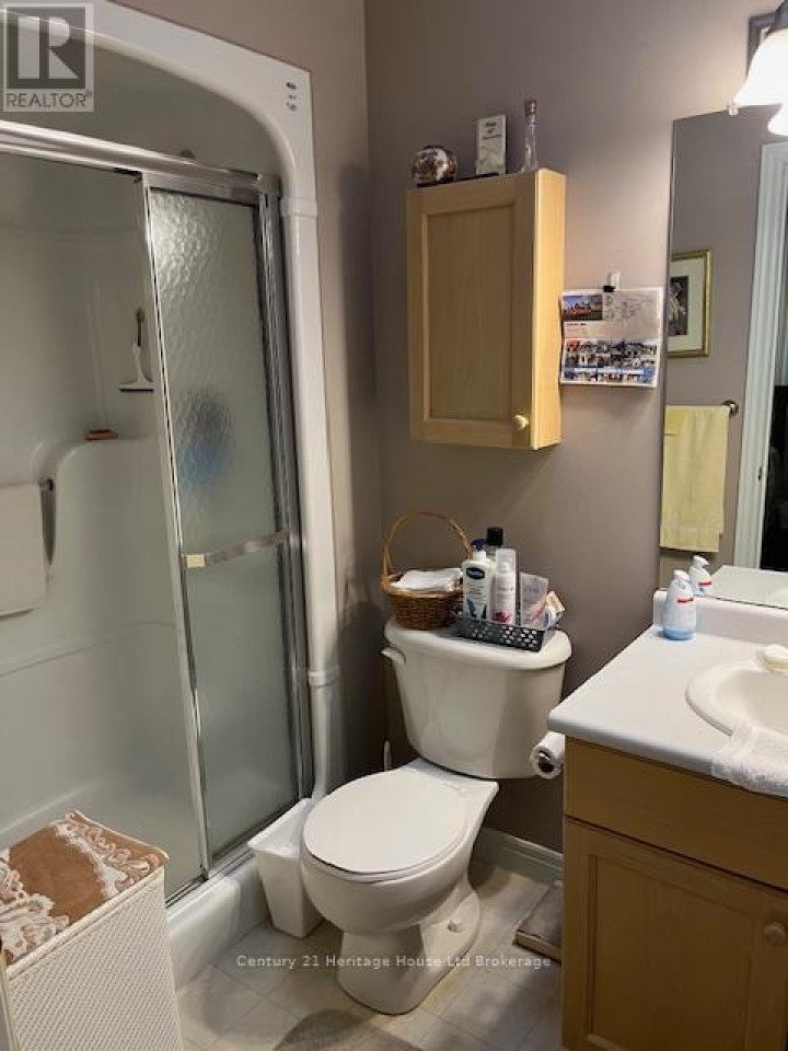 Photo 14 at 1 - 21 Balazs Court, Tillsonburg