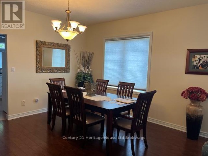 Photo 6 at 1 - 21 Balazs Court, Tillsonburg